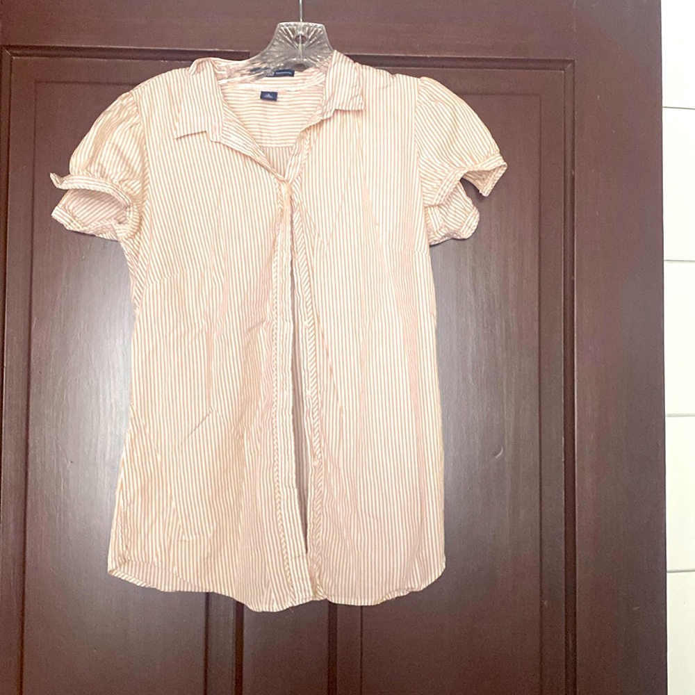 Gap shirt it can be dressy casual